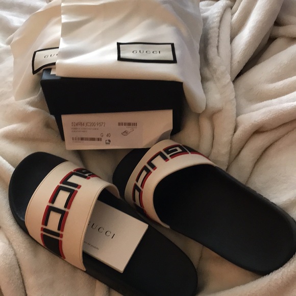 (NWT) women’s Gucci slides, size10 - Picture 8 of 9